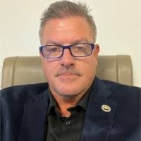 Sean Earley's Instagram, Twitter & Facebook