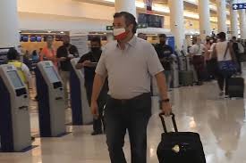 In the middle of one of the worst crises in texas history, senator ted cruz decided he needed a mojito. Cruz Family S Cancun Trip Rattles Their Private School Politico