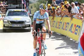 Het jonge belgische talent won zondag zijn eerste koers bij de profs met de gp industria, maar blijft met zijn voetjes op de grond. Mauri Vansevenant Pas La Fin Que J Imaginais Actualite Directvelo