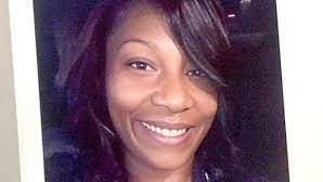 Dena Hoover's Instagram, Twitter & Facebook