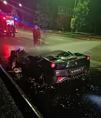 Malaysia has the third highest rate of road accident deaths in asean and asia, recording a 23.6/100,000 fatality rate which equals 7,152 cases. Ferrari 458 Italia Fatal Crash In Malaysia Thechillipadi