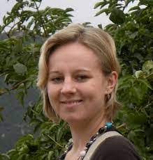 Caroline Gass's Instagram, Twitter & Facebook