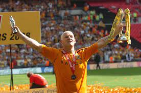 Windass believes toney is more than good enough to cut it in the premier league and that he'll be making the step up to the top tier this summer regardless of whether brentford are promoted or not.brentford are promoted or not. Dean Windass On How His Wembley Winner Changed His Life For The Better And Worse Hull Live