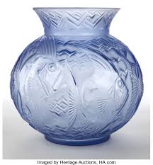 A Pierre D Avesn Glass Poissons Vase Pierre D Avesn Croismare France Circa 1930 Unmarked 10 1 2 Inches High Glass Art Glass Art Sculpture Glass Sculpture