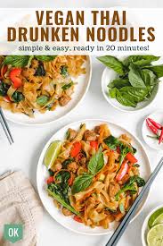Vegan Thai Drunken Noodles Pad Kee Mao Okonomi Kitchen In 2020 Drunken Noodles Vegan Drunken Noodles Recipe Vegan Thai Recipe