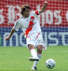 Ponzio has the lowest google pagerank and bad results in terms of yandex topical citation index. Leonardo Ponzio May Return To River Plate Latinfootball2000