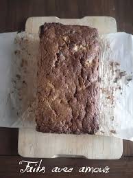 Faits Avec Amour Les Aventures Culinaires De Kiki Cake Decadent Au Beurre Noisette Aux Poires Au C In 2020 Desserts Krispie Treats Food