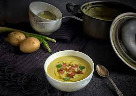Lokio merupakan tumbuhan yang dapat mungkin lokio merupakan salah satu bahan masakan yang masih kurang familier di telinga maupun di lidah kita. Resep Crema Porri Sup Krim Lokio Anti Gagal Resep Masakan Mantul
