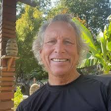 Bedtime Yoga: Creating Your Chakra Rainbow: Downs, Mike & Victoria,  Adreani, Manuela: 9780875169576: Amazon.com: Books