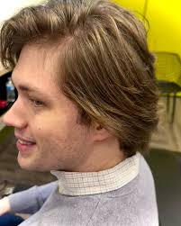 Marcus Navarro-Roach (@marcus.salonyeager) • Instagram photos and videos