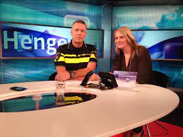 Check spelling or type a new query. Bureau Hengeveld On Twitter Marjolein Heijen Presenteert Vandaag Bh Politiewoordvoerder Bernhard Jens Is Er Ook Bij En Vertelt O A Over 1 Mishandeling In Nieuwegein Https T Co Zhpvtghqwh