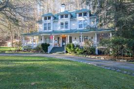 Customize and save the options you use most. Taylor House Inn Banner Elk Updated 2021 Prices