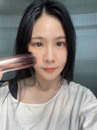 真係冇買錯！！幾舊水，效果work過美容院！！ 快~准~狠！！頸紋真係冇曬啦，而且提拉功能都好正，👍唔怪得連香港女藝人都愛用~  3分鐘用完，成個下巴都提升超多，塊面V曬👍之前係美容院幾千蚊一次嘅療程效果都冇甘正‼ 嫩膚，淡紋，緊緻，個個模式我都試過，好似買佐一間 ...