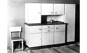 Apply to kitchen jobs now hiring in nottingham on indeed.co.uk, the world's largest job site. A Brief History Of Kitchen Design Part 6 Poggenpohl Transforms The Kitchen From Workshop Like To Hospital Like Core77