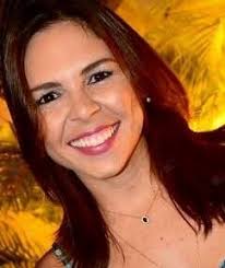 Dra. Lucyana Karla Lima de Paula Oliveira opiniões