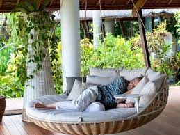 Use the 1x6 pieces to frame out the entire inside of the bed frame's walls. 22 Creative Outdoor Swing Bed Designs For Relaxation Diy Porch Swing Bed Outdoor Bed Swing Outdoor Porch Bed