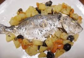 Comunque ecco a te una deliziosa orata preparata in 25 minuti e mangiata in 20 secondi! Orata Al Cartoccio In Padella Pane Tulipani