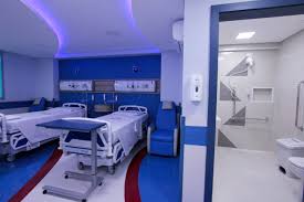 It is built in the baroque style and occupies 3,976 square metres (42,800 sq ft). Hospital E Maternidade Sao Cristovao Inaugura 20 Novos Leitos Sao Cristovao Saude