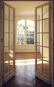 Window Tint Adds A Classic Beauty To An Already Nice Door Or Window Plus Imagine No Glare On Your Computer Or Tv Solargard Home House Parisian Apartment
