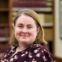 Lisa Dery's Instagram, Twitter & Facebook