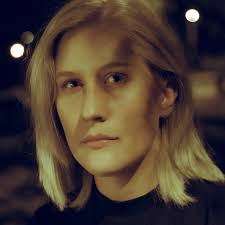 Inside the Studio with Painter Laura Lacambra Shubert