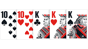El poker es un juego de naipes estadounidense, aunque su origen parece ser francés. Reglas Del Poker Descubre Las Reglas Del Juego Y Gana En Pokerstars