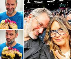 Homemade Twinkie cake recipe with few ingredients