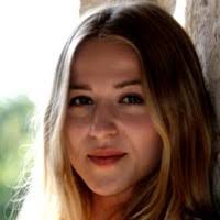 60+ perfiles de «Alexandra Hauer»