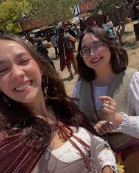 huzzah ren faire 25'⚔️ (the heat almost killed us🫠)