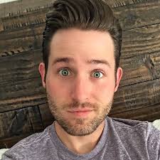 He married colleen ballinger in july 2015, but divorced in 2016. Youtuber Joshua David Evans Lpsg
