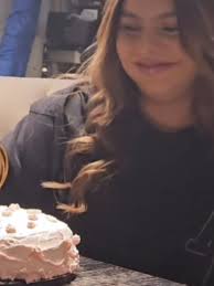 Felicidades karyyy🩷@Karyme💗 Te deseo lo mejor ❤️‍🩹 #cesarparra  #fyppppppppppppppppppppppp #karymeparra #tiktokk #lilliangriego  #fyppppppppppppppppppppppp #losparras_oficial #CapCut #videoviral ...