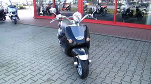 Shop for komori roller from trusted suppliers and manufacturers. Aprilia Mojito 125 Custom 2010 Roller Youtube