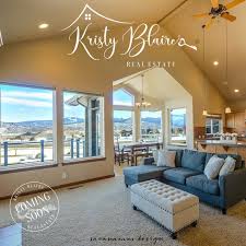 New series 'inside out' starring renovation pros carmine sabatella and mike pyle coming to hgtv mar 29, 2021. Real Estate Logo Design Key Logo Realty Logo House Logo Etsy In 2021 Home Interior Design House Interior Interior Design Tv Shows