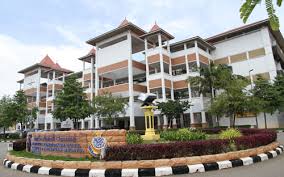 Institut pendidikan guru kampus ilmu khas terletak di cheras, kuala lumpur. Institut Pendidikan Guru Kampus Perempuan Melayu Melaka