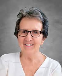 Jeannette Pelletier's Instagram, Twitter & Facebook