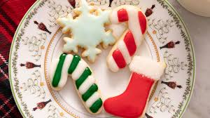 Their spice, their molasses flavor, their smiles, and their charm are obviously irresistible. Best Christmas Cookies For The Holidays Cnn Underscored