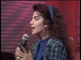 The show was aimed at audiences of various ages. Cristina D Avena Ho Reso L Infanzia Eterna Corriere It