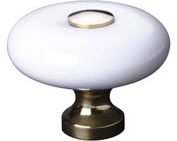 Toller schrank.mit 3 top auszügen und 2 türen. Mobelknopf Porzellan Metall Weiss Glanz Gold Oxh 31 28 Mm Bei Hornbach Kaufen