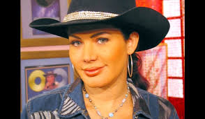 Sumeragi is the tactical forecaster/coordinator and commander of celestial being's ptolemaios crew. Lady Noriega Embarazo Pasion De Gavilanes Lady Noriega Cuenta La Historia De Su Embarazo Oculto Durante Pasion De Gavilanes Sociedad W Radio Colombia
