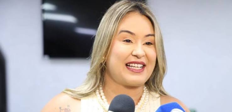 Terei como prioridade de trabalho a causa animal', diz Kitty Lima durante posse como deputada estadual | G1