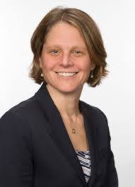 Eloise Lawrence's Instagram, Twitter & Facebook