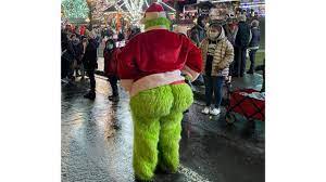 Grinch ass