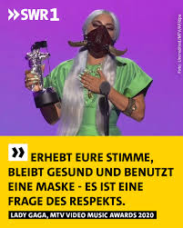 Scroll dich einfach durch oder gib eine genaue uhrzeit an. Lady Gaga Ist Mit Funf Swr1 Baden Wurttemberg Facebook