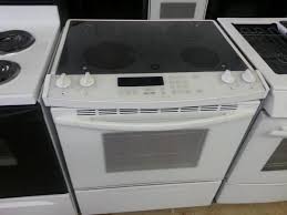kitchen stove: kitchen aid electric stove