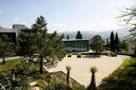 Kimi raikkonen may be a man of few words, but he always lets his driving do the talking. Kimi Raikkonen Bought His New Dream House In Baar For 24m The Rich Times