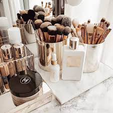 How To Organize Display Makeup In Cool Ways Latest Fashion Trends For Women Sumcoco Com Makeup Room Decor Makeup Rooms Makeup Storage Organization