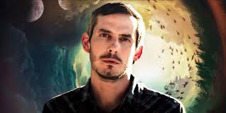 The Brilliant Zero-Budget, Lovecraftian Cosmic Horror Subverts the Sinister  Cult Trope