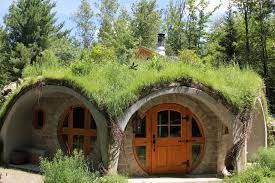 Hobbit Homes In Eastern Townships Quebec Eco Friendly House Crazy Houses Hobbit House