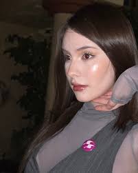 La noche del sábado 11 de Marzo tuve el honor de ganar la corona de Reina  Baile Blanco y Negro 2023 del Club de Leones, y estoy muy agradecida con  Dios por