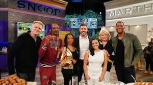 The queen of cuisine and the king of kush are coming together to invite their celebrity friends over for a little potluck fun. Watch Martha Amp Snoop S Potluck Dinner Party Season 3 Episode 8 Championship Chow Down Online Now